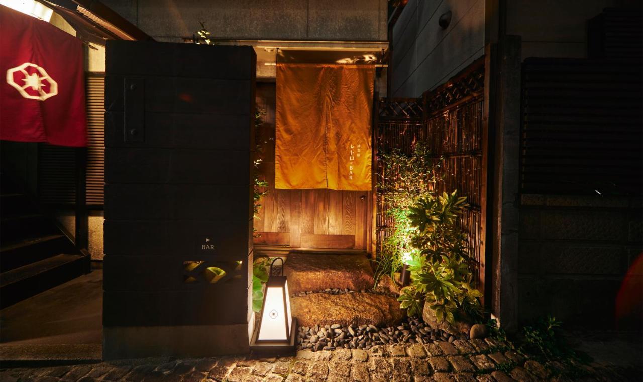 Kagurazaka Retro Bar & Hotel Токіо Екстер'єр фото
